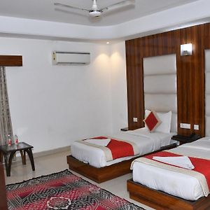 Deluxe Family Suite